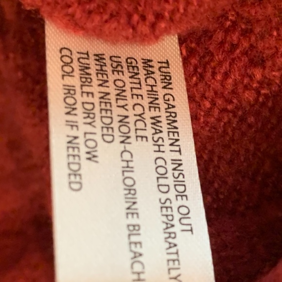 U.S. Polo Assn. Women's Crew Neck Sweater in Plum - Picture 9 of 9